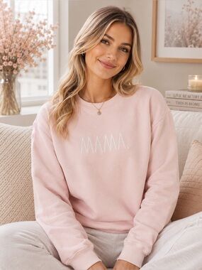 Rae Dunn MAMA Sweatshirt Women’s Blush Pink Crewneck Graphic Pullover
